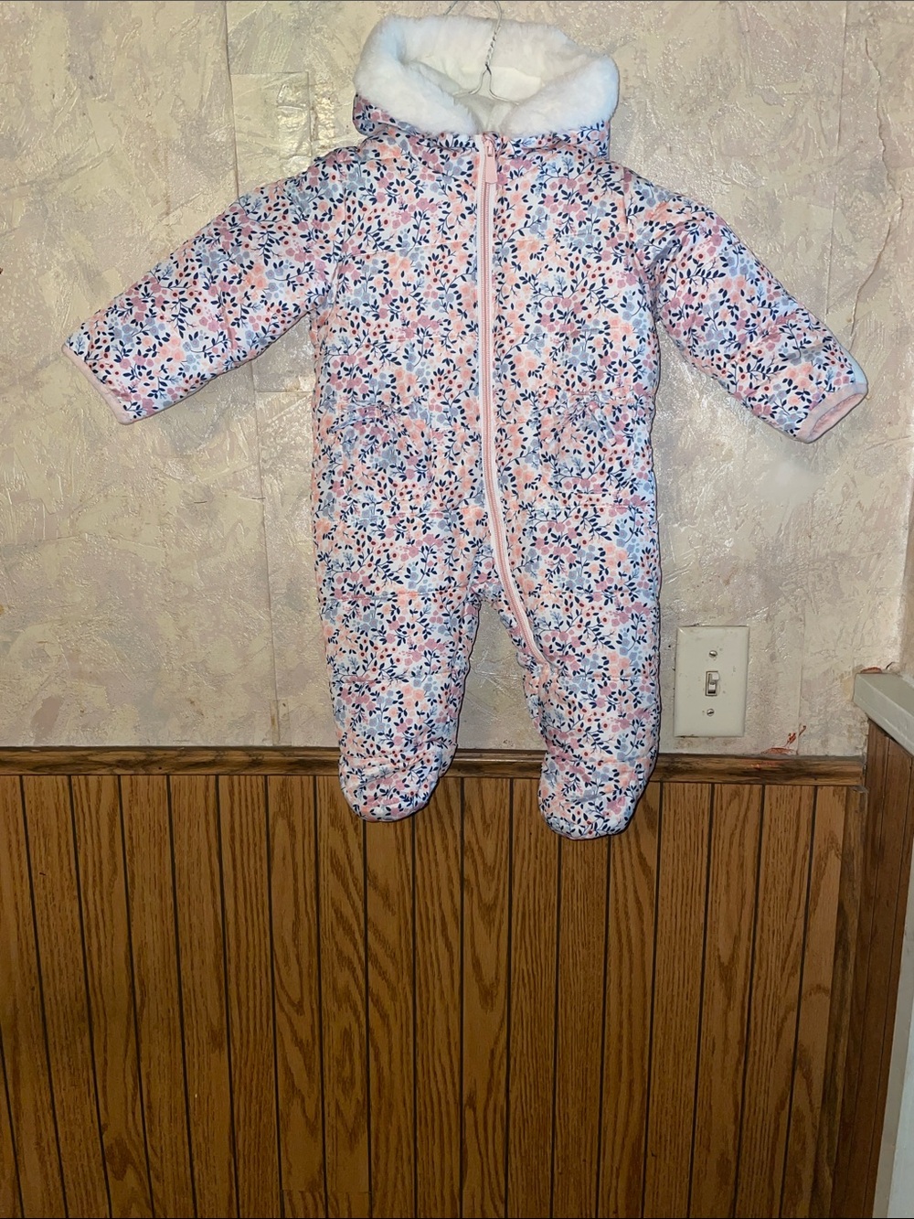 Multi color floral Kensie girl footed snowsuit (3/6mos)